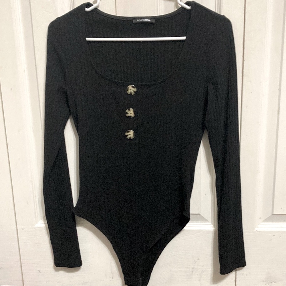 black body suit size m from fashion nova wore once